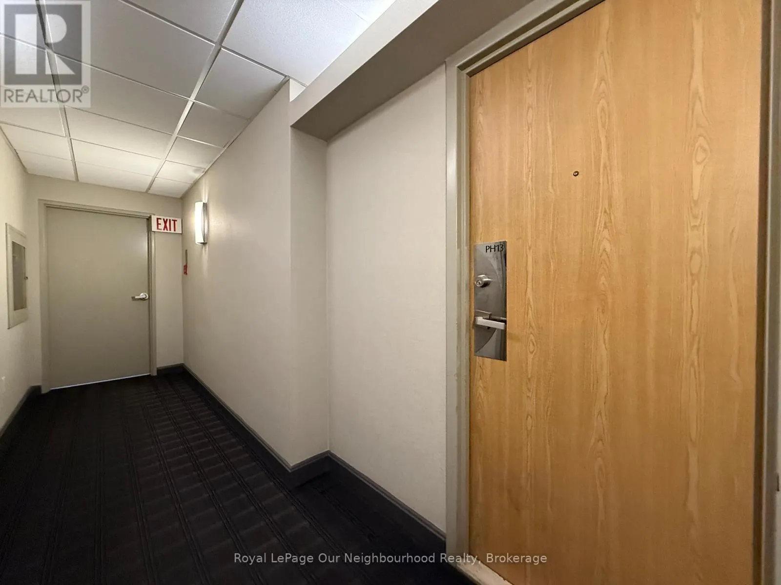 PH13 - 701 KING STREET W, #PH13