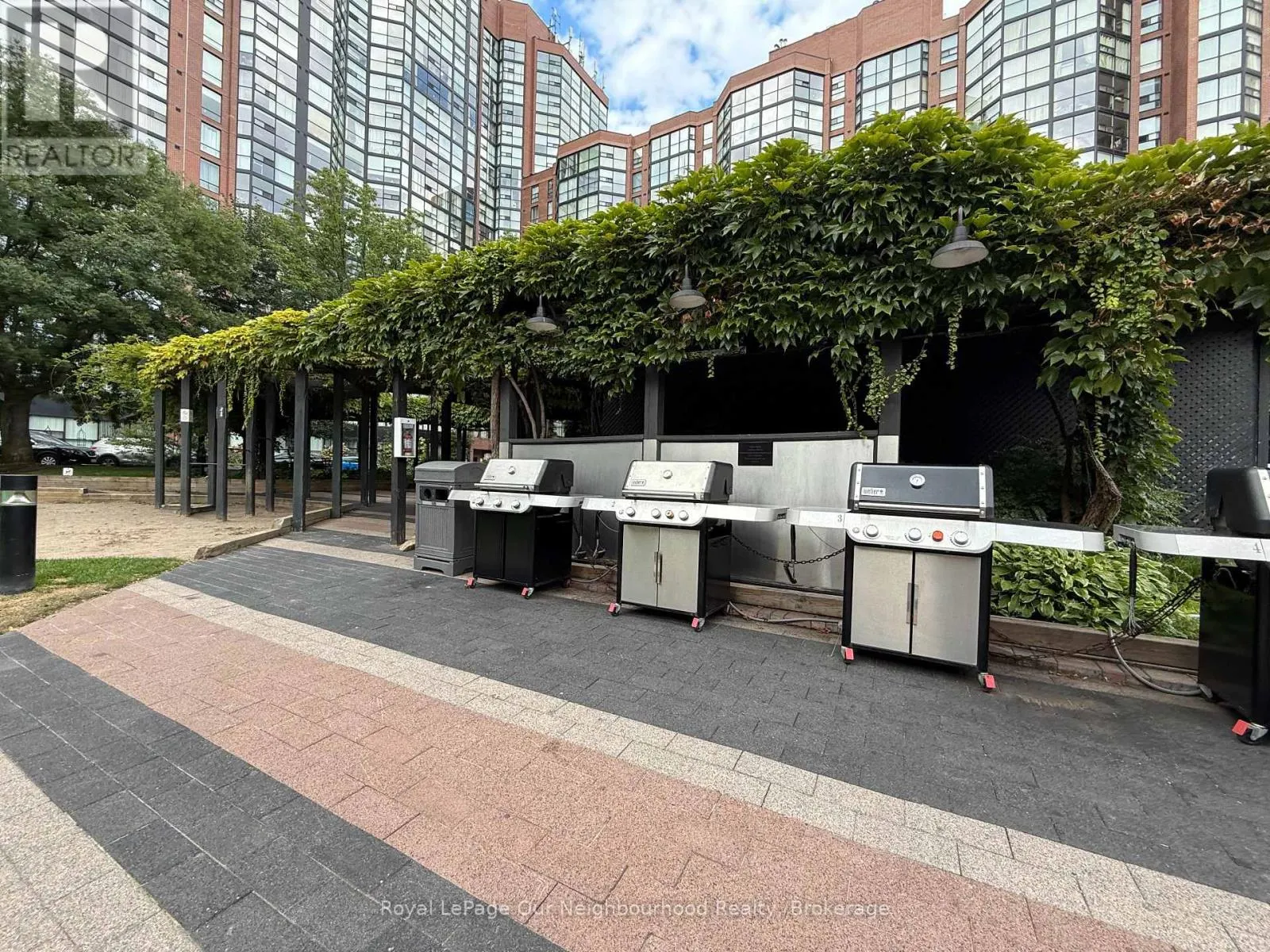 PH13 - 701 KING STREET W, #PH13