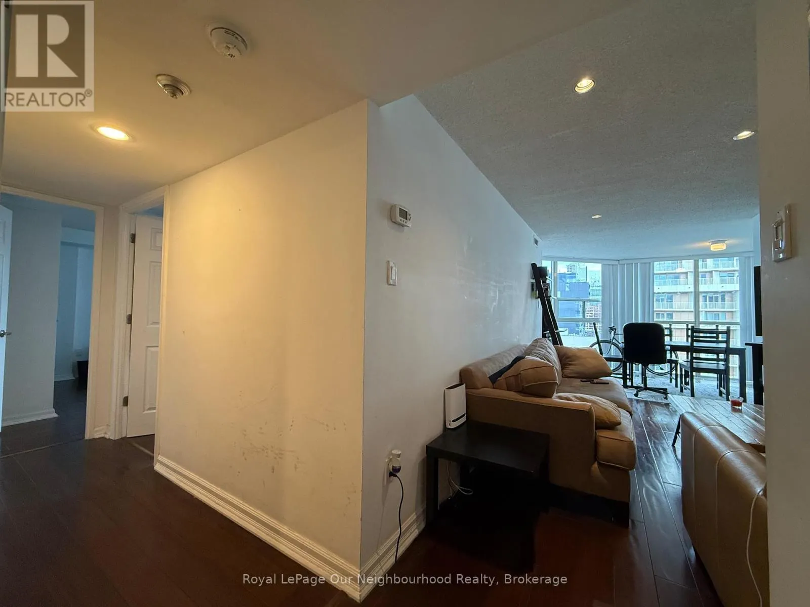PH13 - 701 KING STREET W, #PH13
