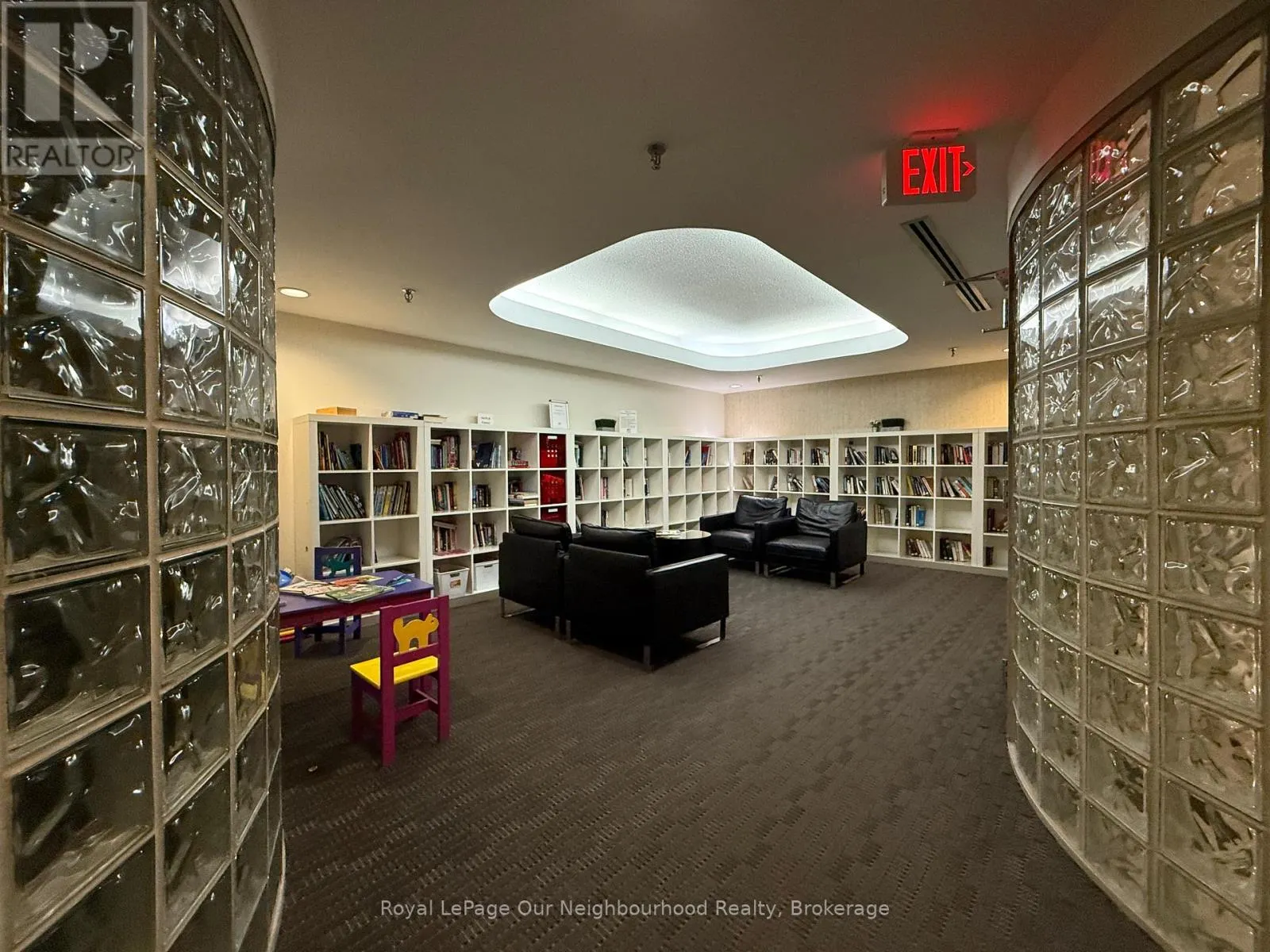 PH13 - 701 KING STREET W, #PH13