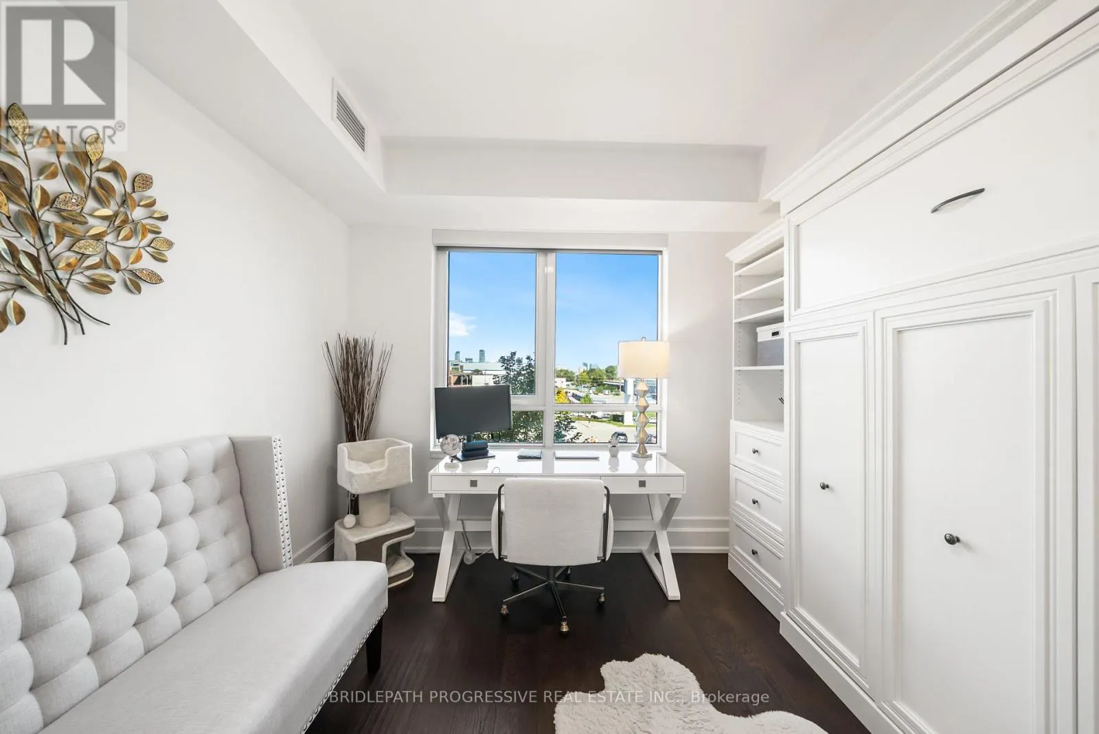 303 - 3 SOUTHVALE DRIVE