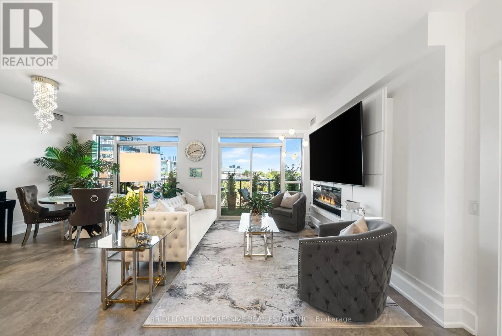 303 - 3 SOUTHVALE DRIVE