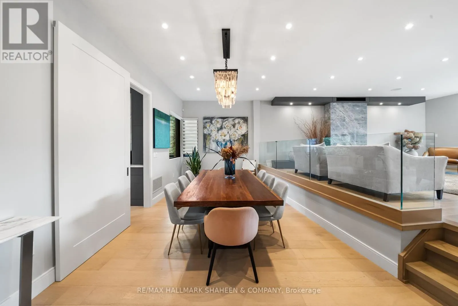67 CLANSMAN BOULEVARD