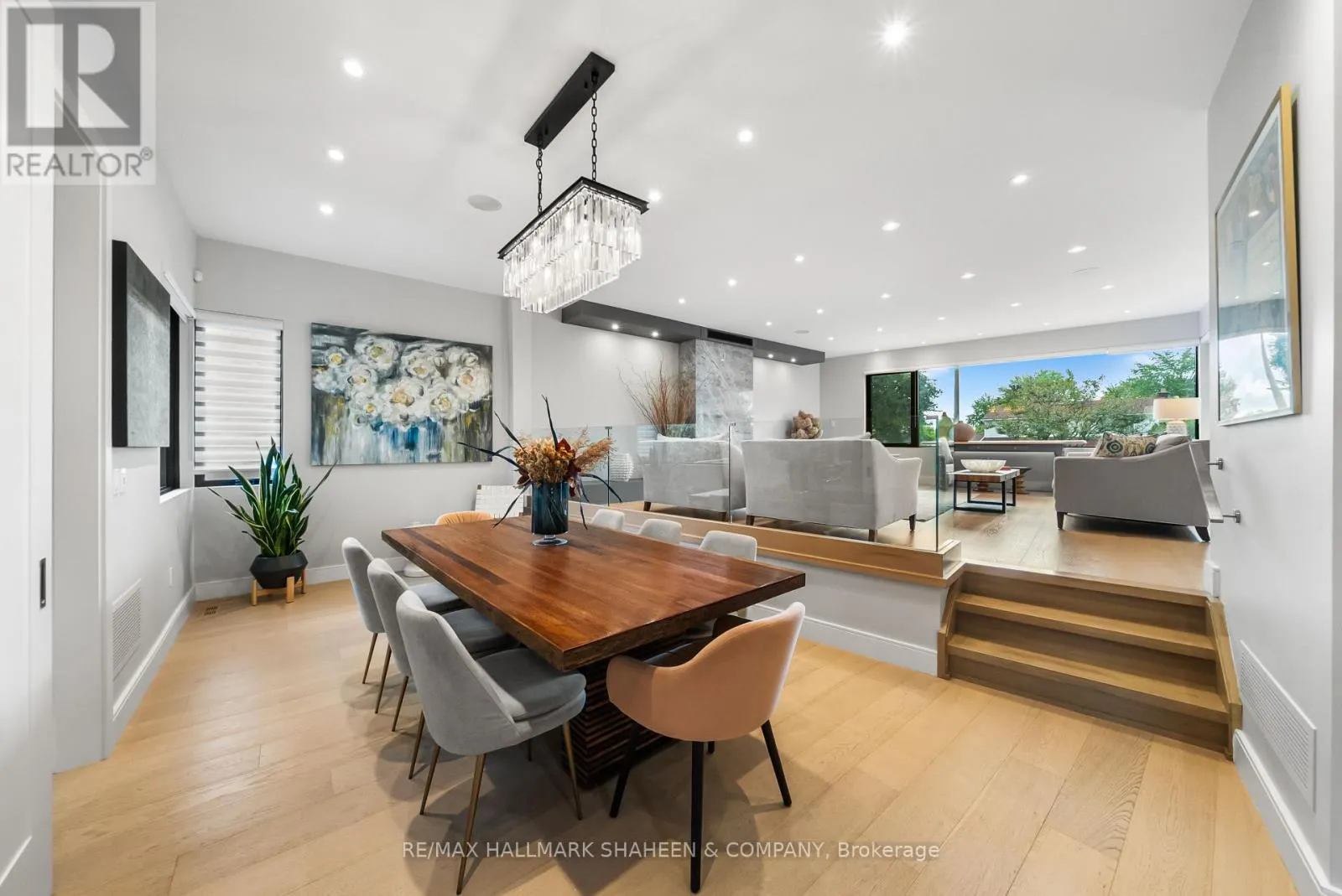 67 CLANSMAN BOULEVARD
