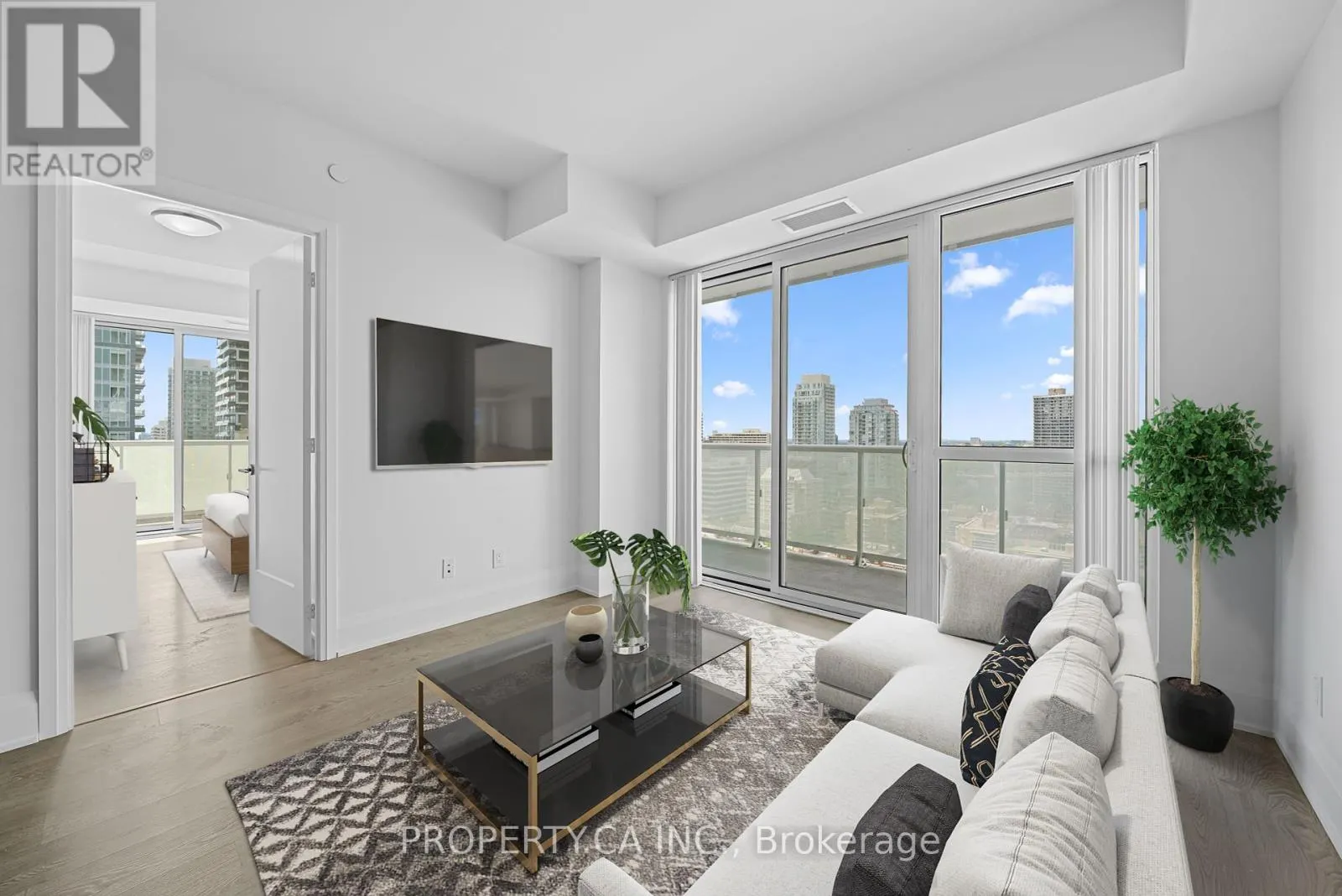 2110 - 101 ERSKINE AVENUE