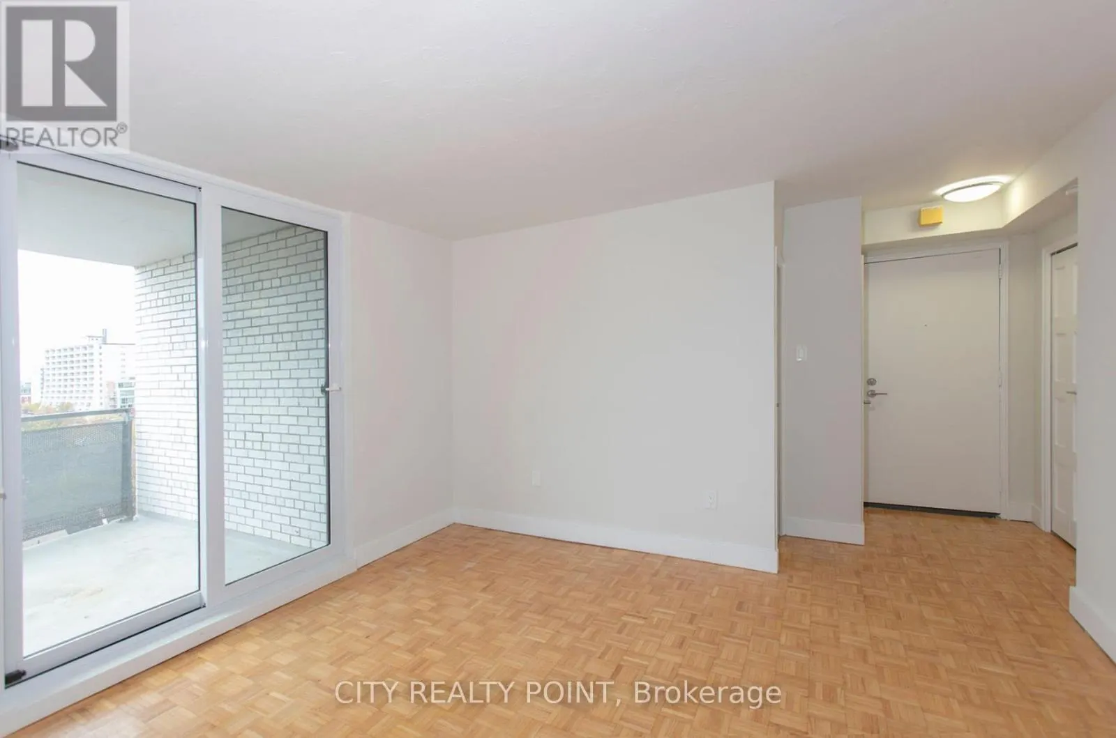 402 - 485 HURON STREET