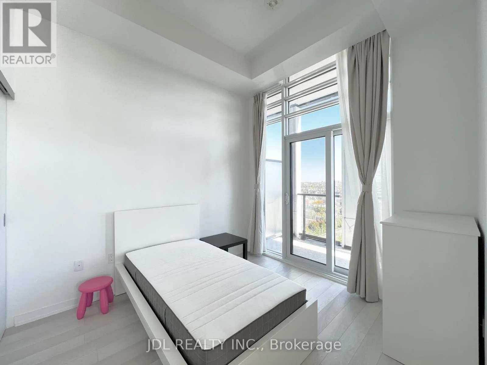 1507 - 50 POWER STREET