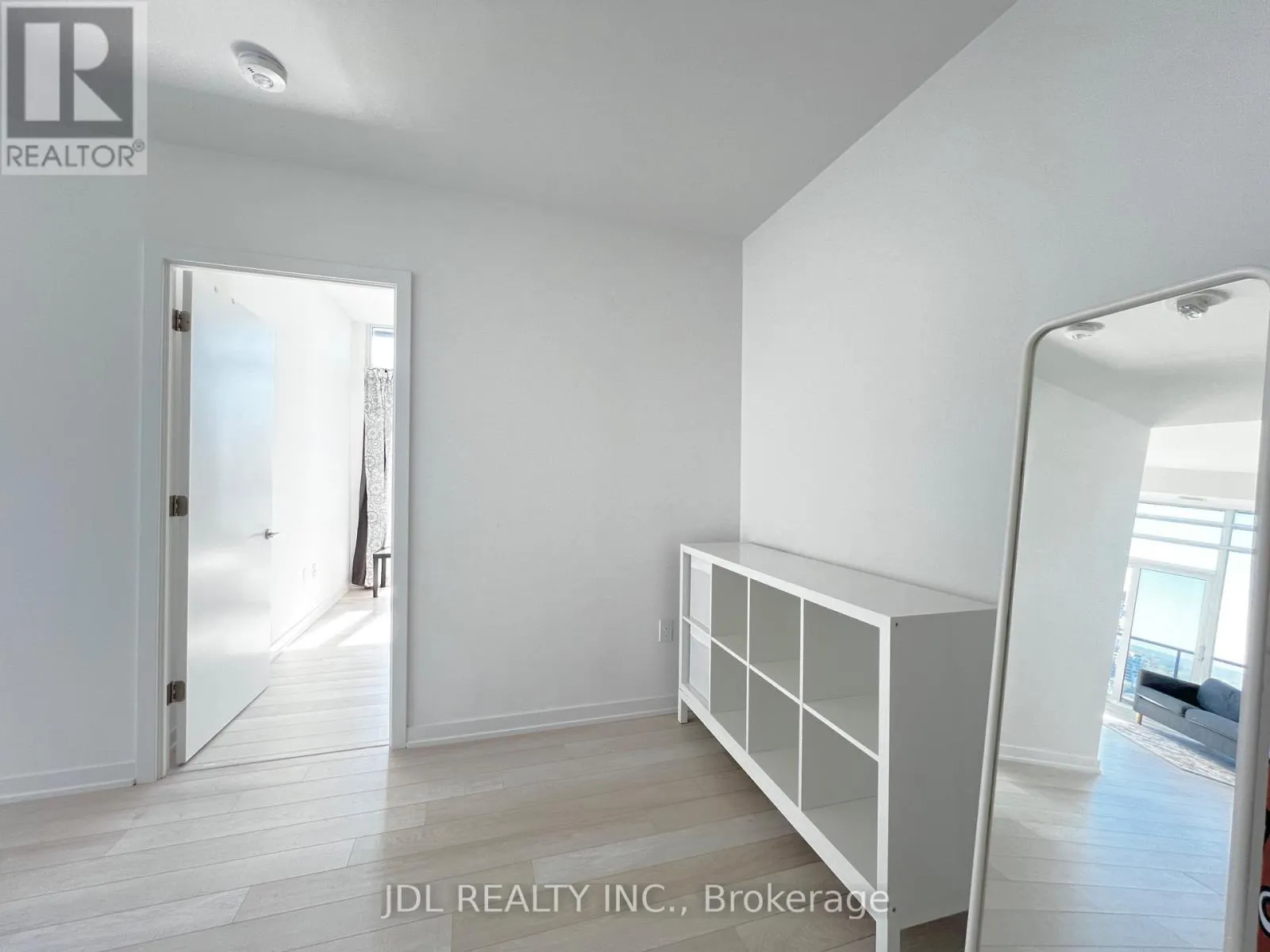 1507 - 50 POWER STREET