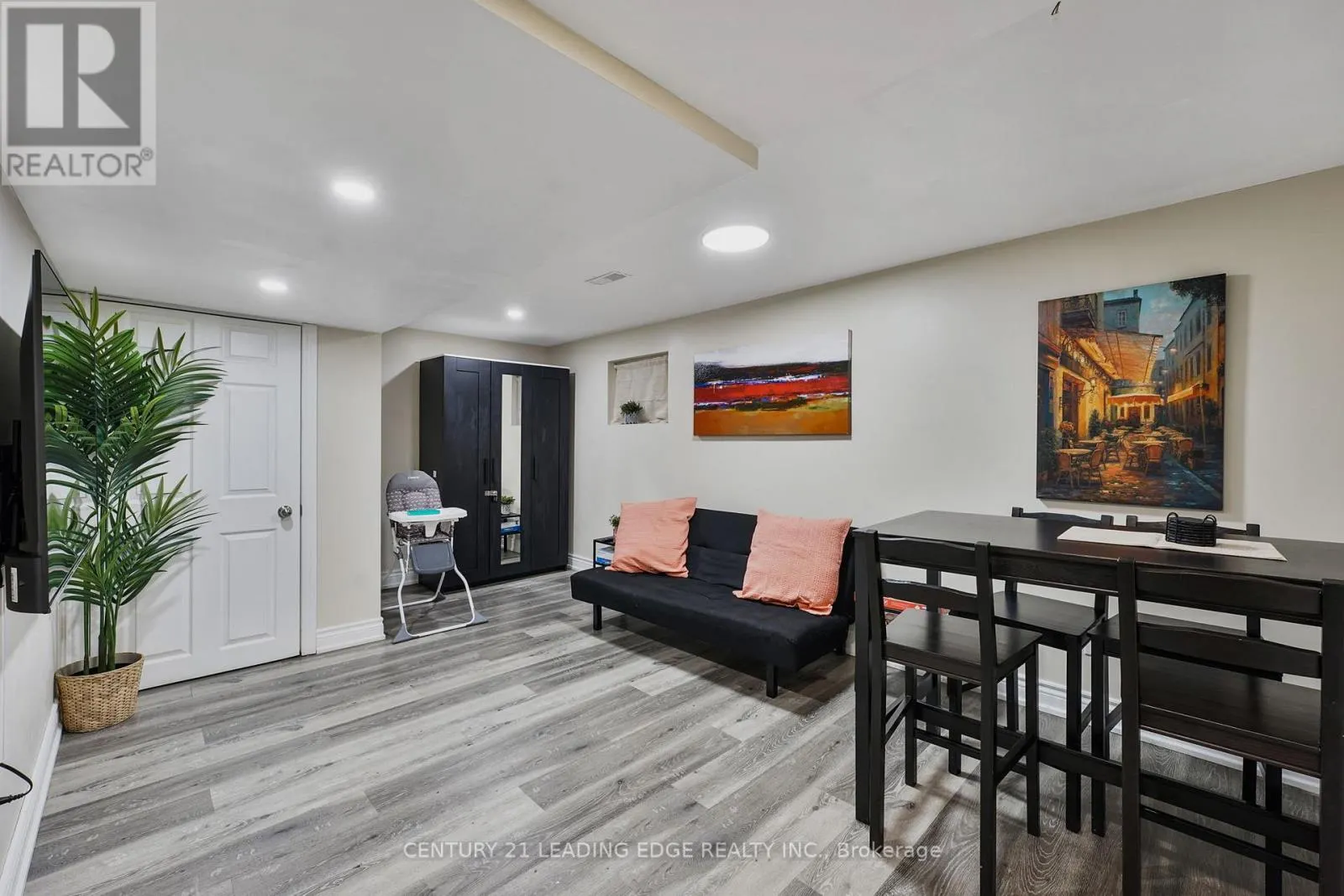 BASEMENT - 16 MEDACA STREET