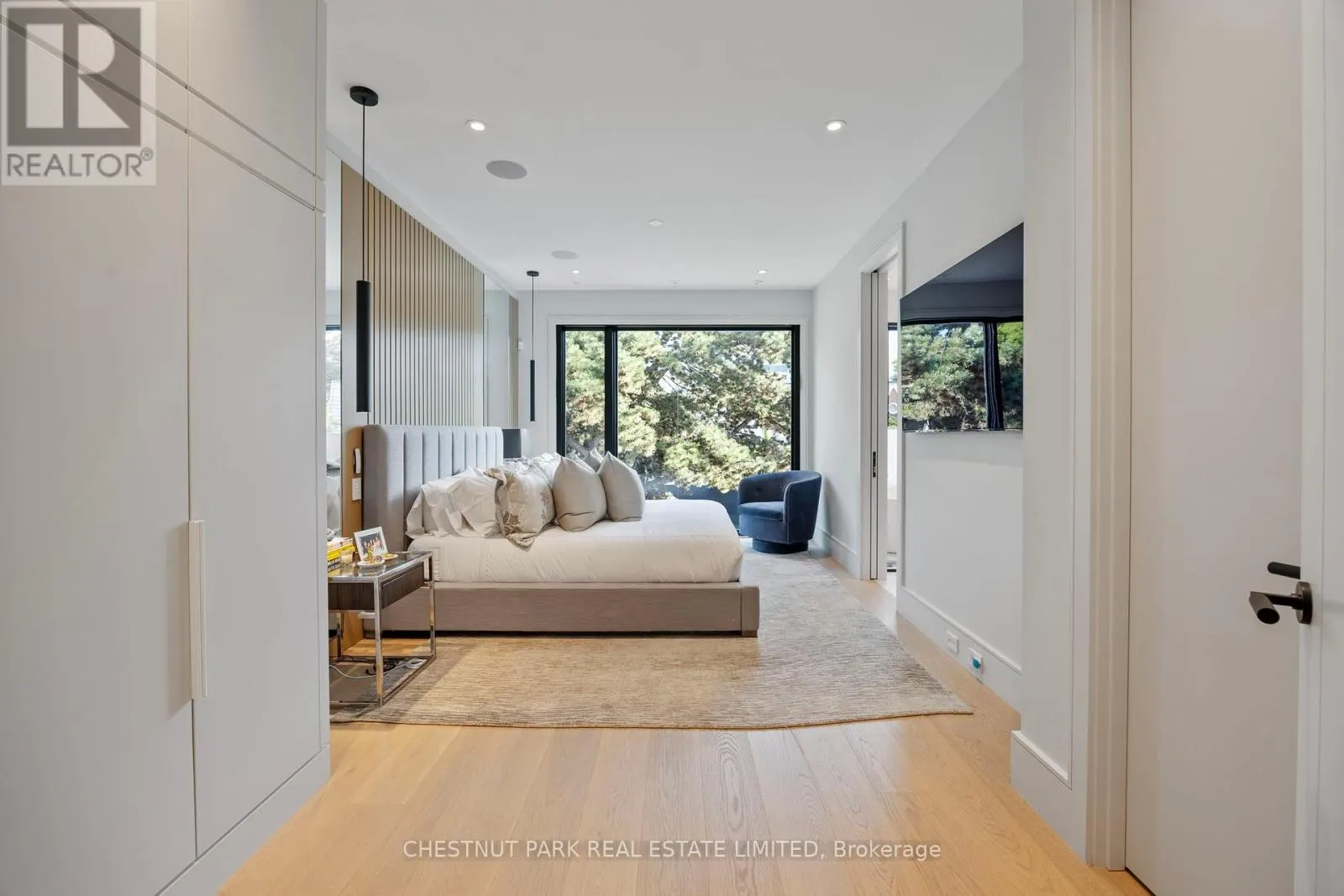 43 SUMMERHILL AVENUE