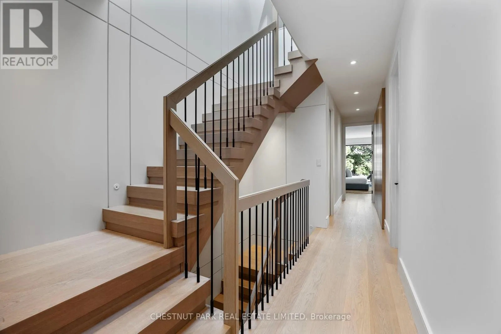43 SUMMERHILL AVENUE