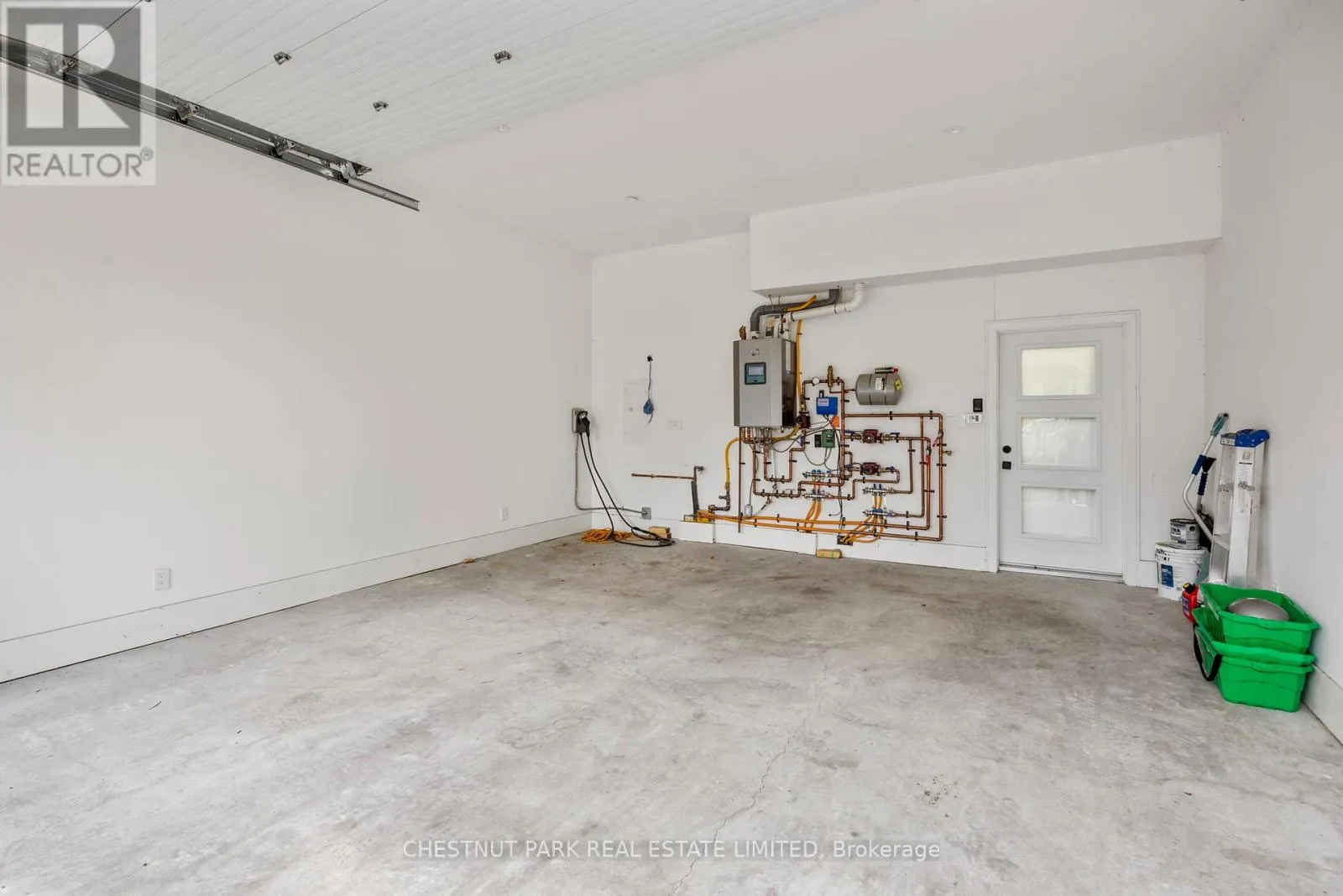 43 SUMMERHILL AVENUE