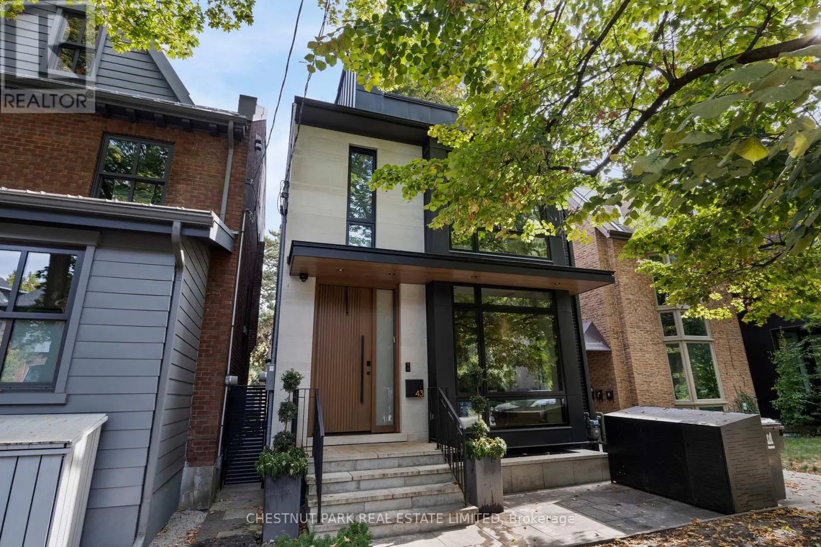 43 SUMMERHILL AVENUE