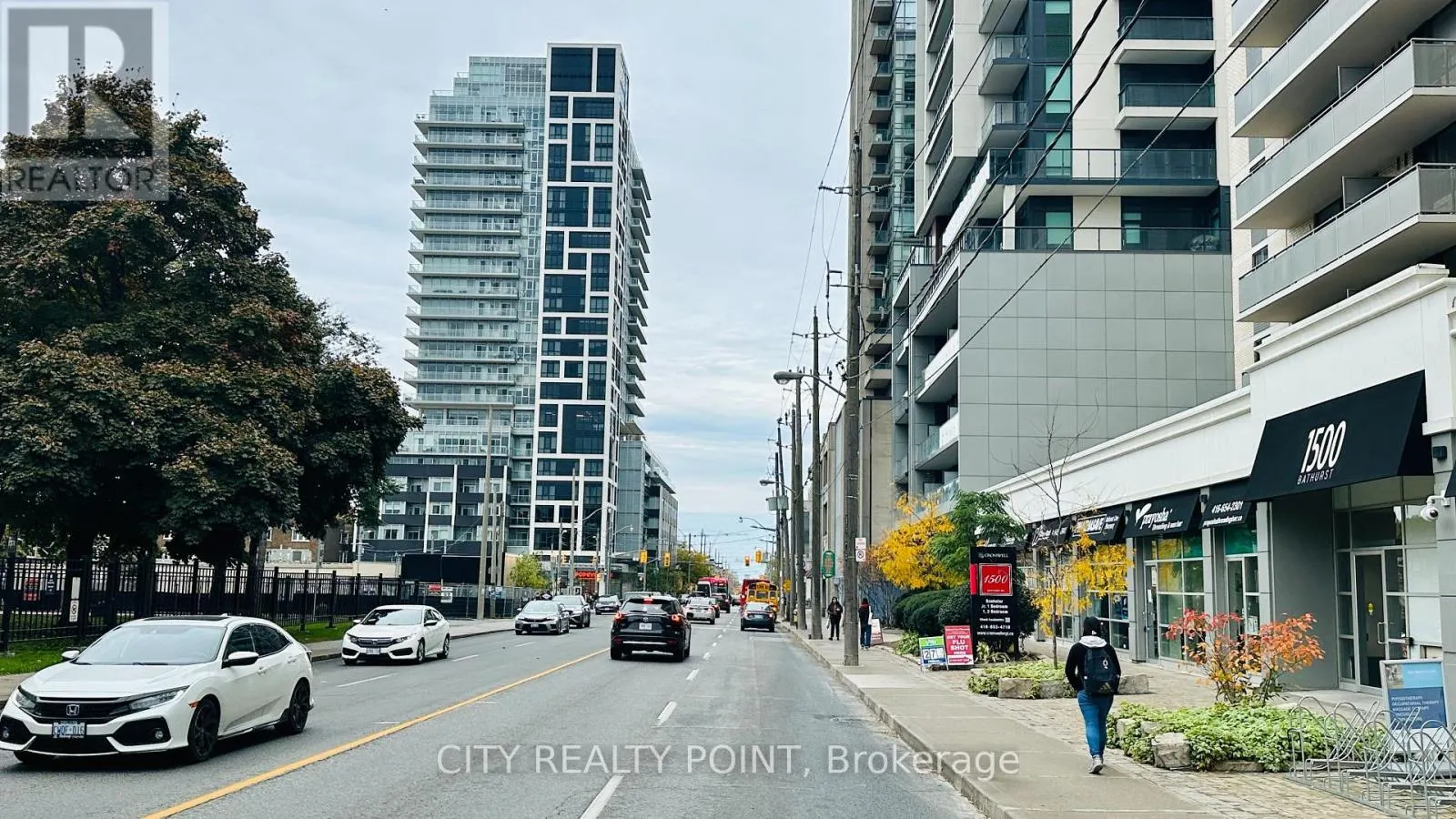 7 - 1500 BATHURST STREET
