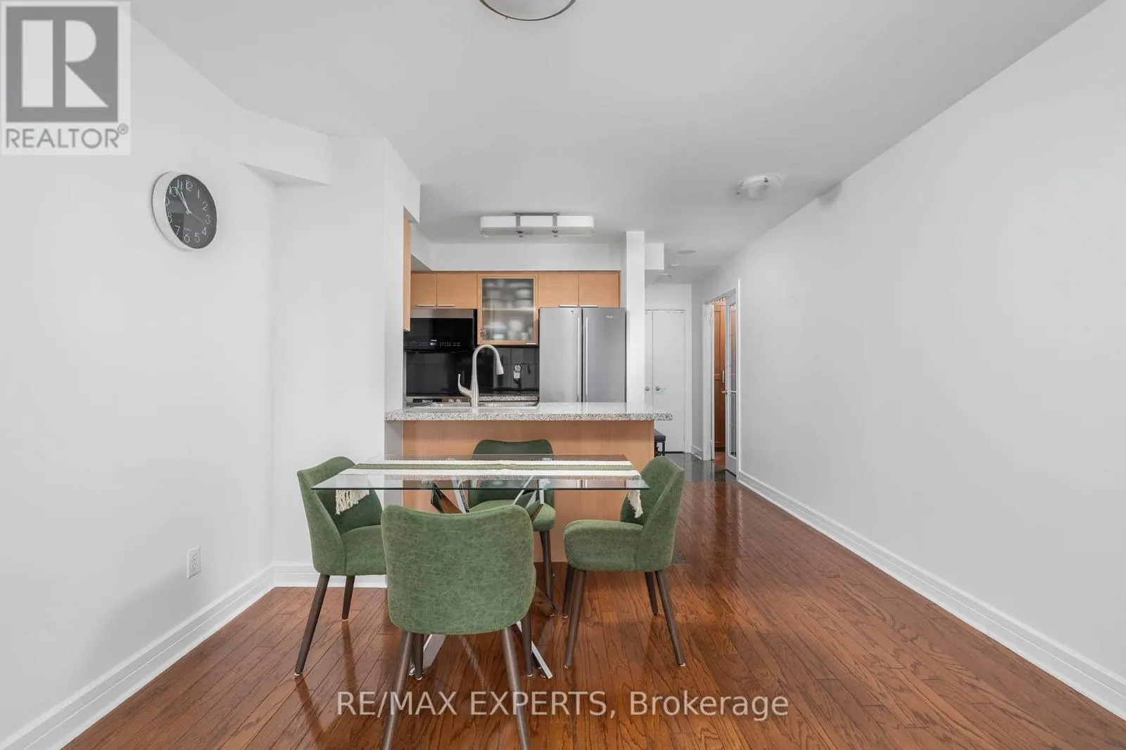 1801 - 18 HARRISON GARDEN BOULEVARD