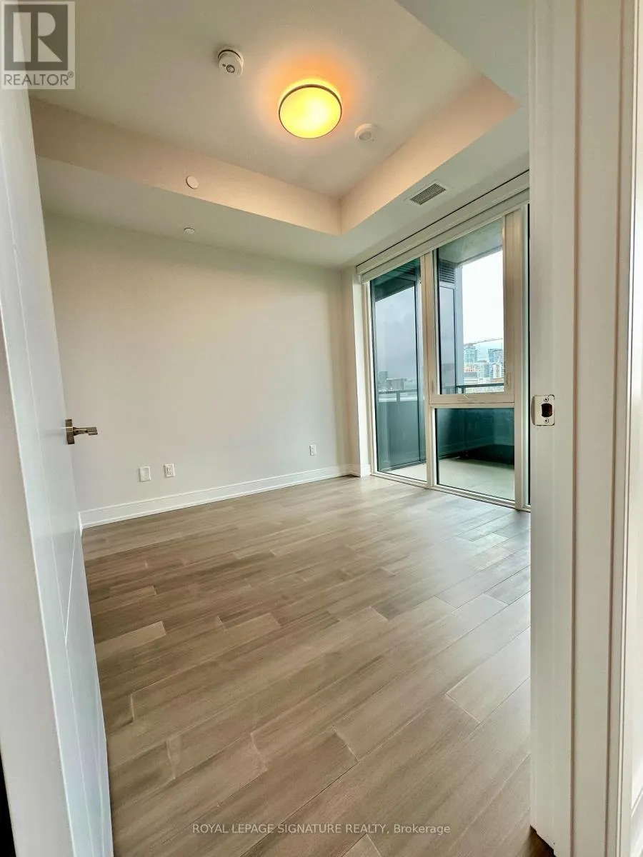 604 - 664 SPADINA AVENUE