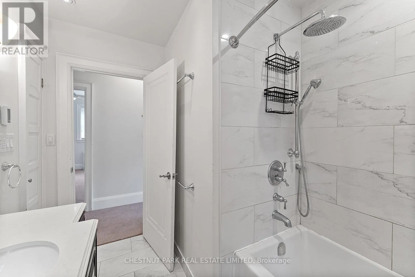 UPPER - 472 ORIOLE PARKWAY