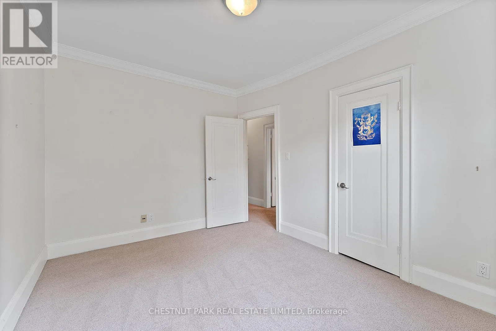 UPPER - 472 ORIOLE PARKWAY