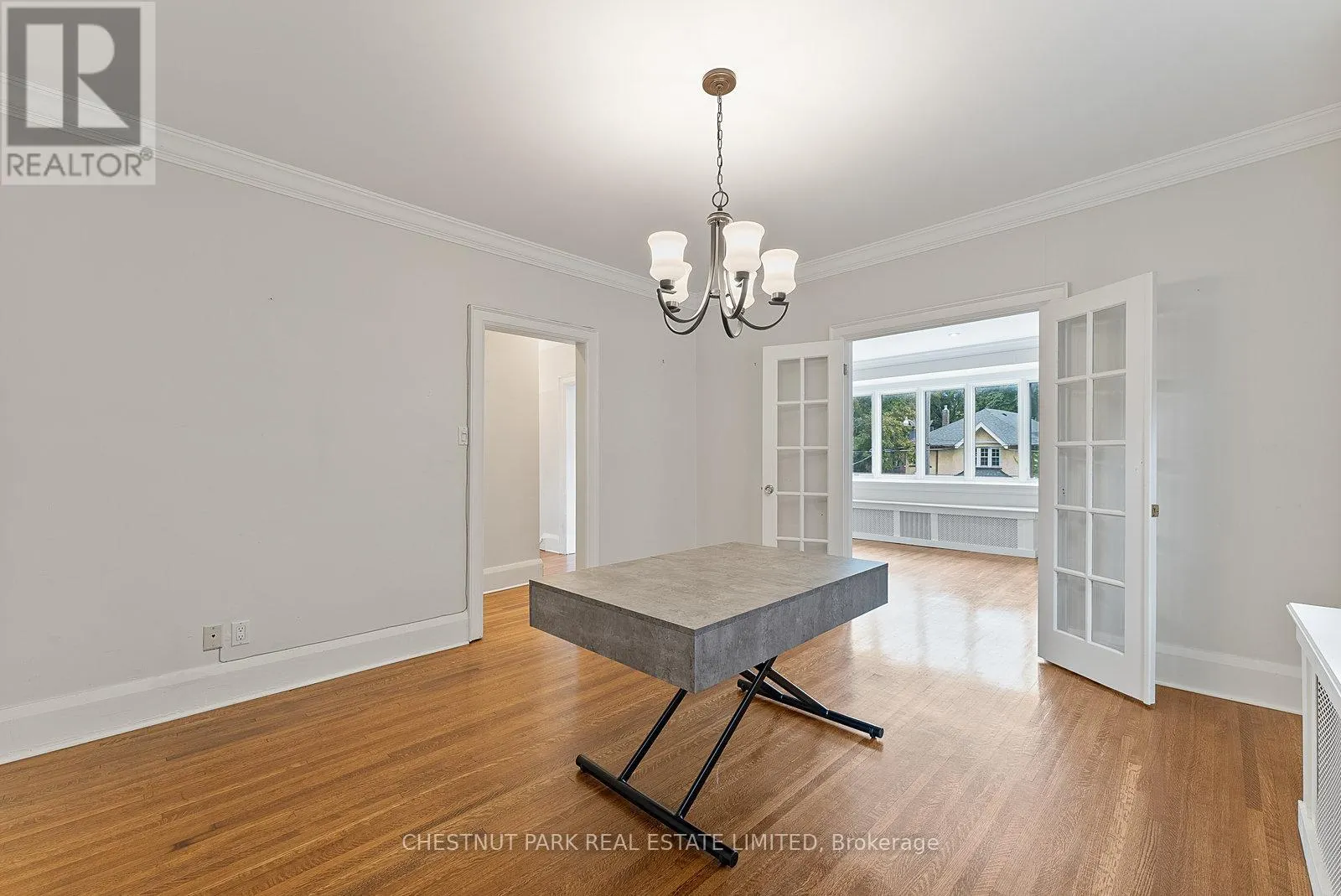 UPPER - 472 ORIOLE PARKWAY