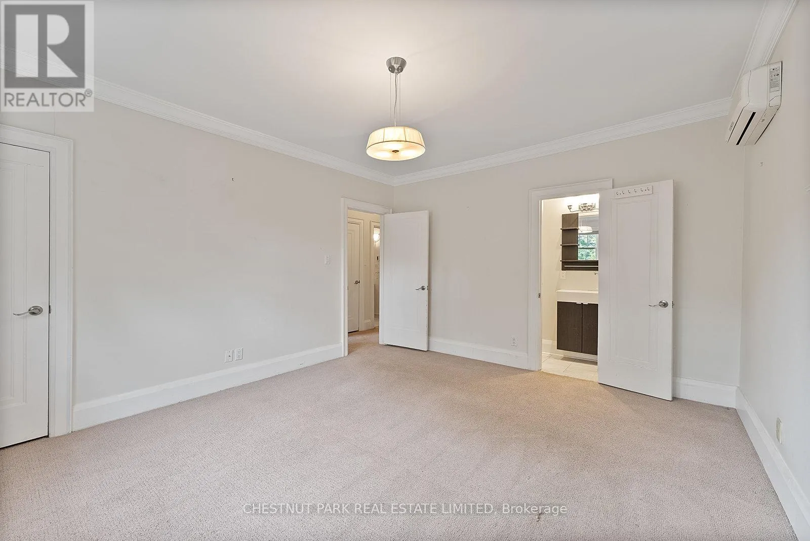 UPPER - 472 ORIOLE PARKWAY