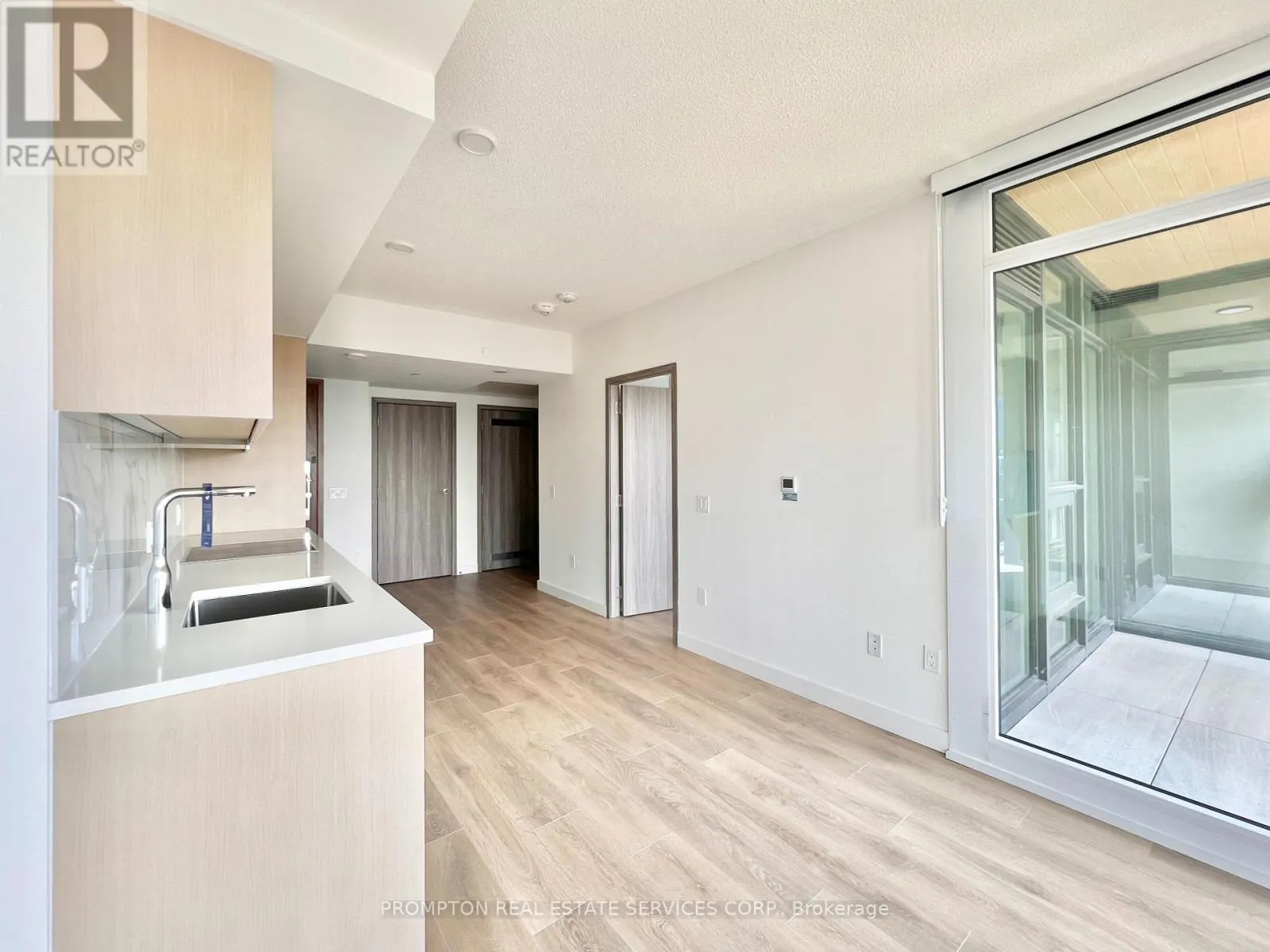 4312 - 3 CONCORD CITYPLACE WAY