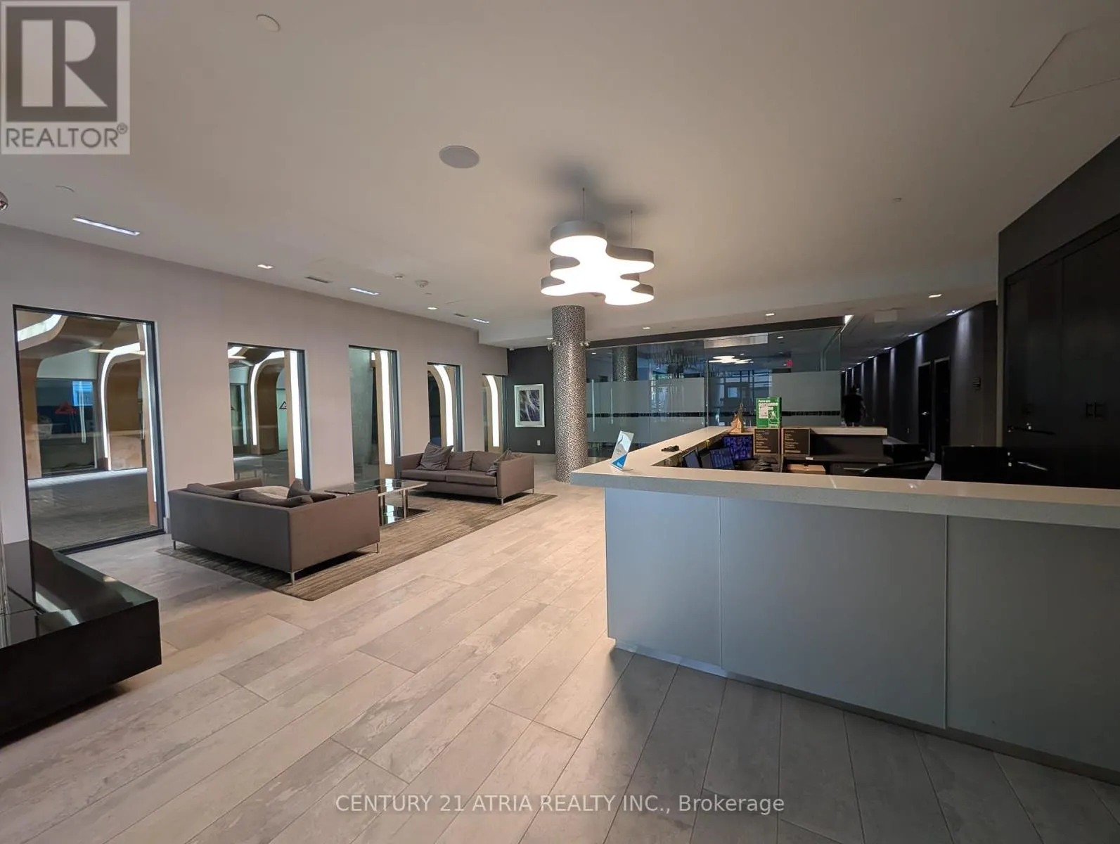 1503 - 525 ADELAIDE STREET W