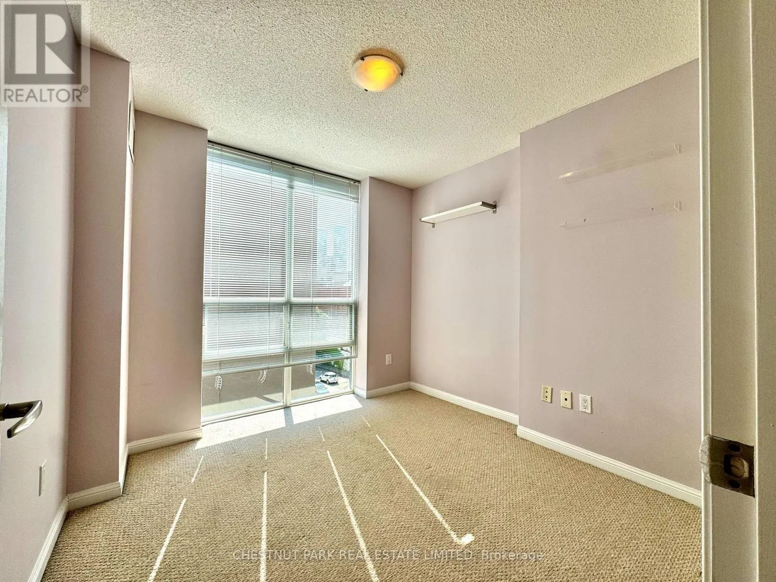 602 - 311 RICHMOND STREET E