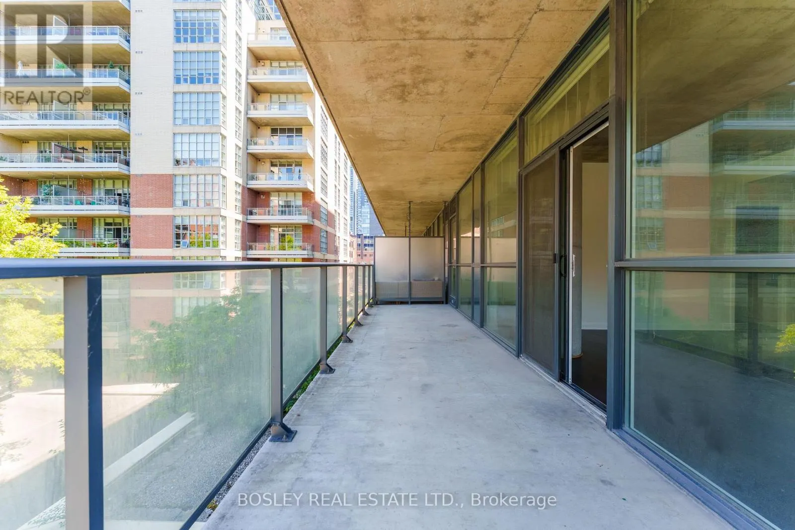 317 - 478 KING STREET W