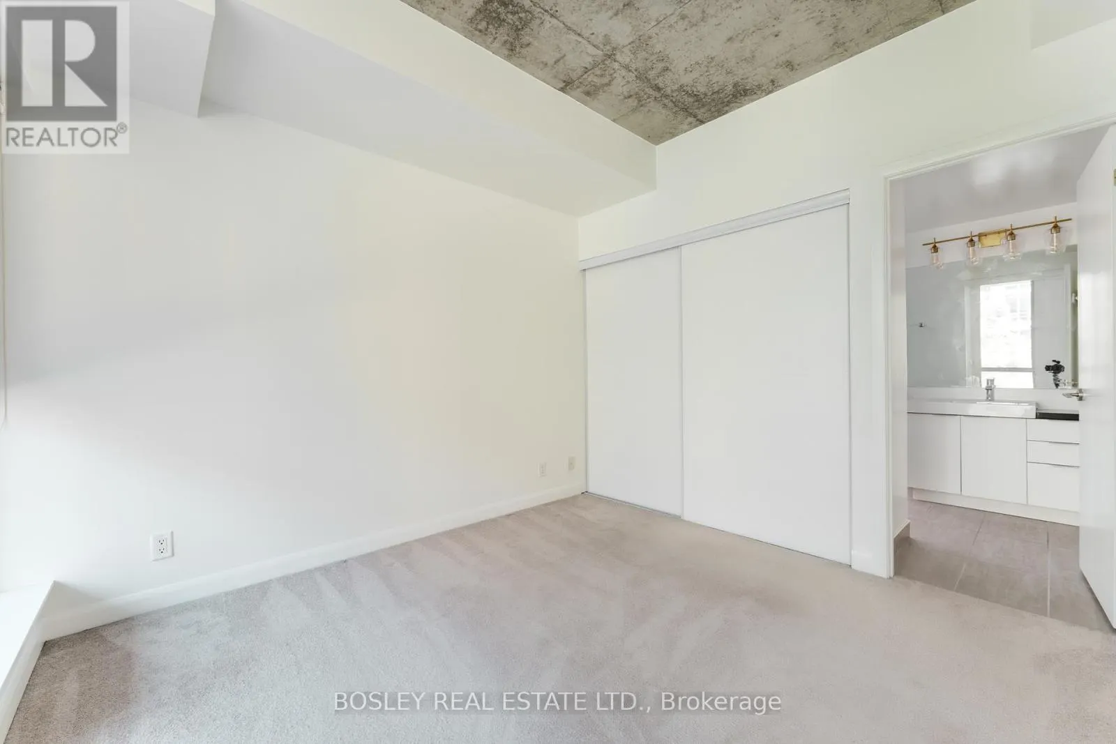 317 - 478 KING STREET W