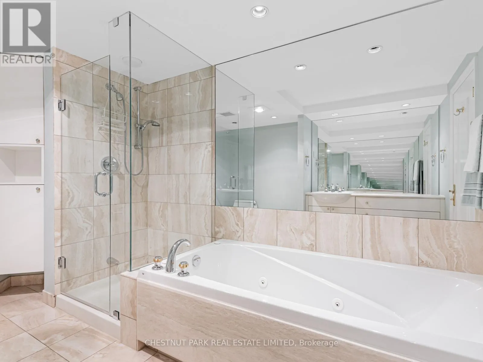 514 - 2727 YONGE STREET