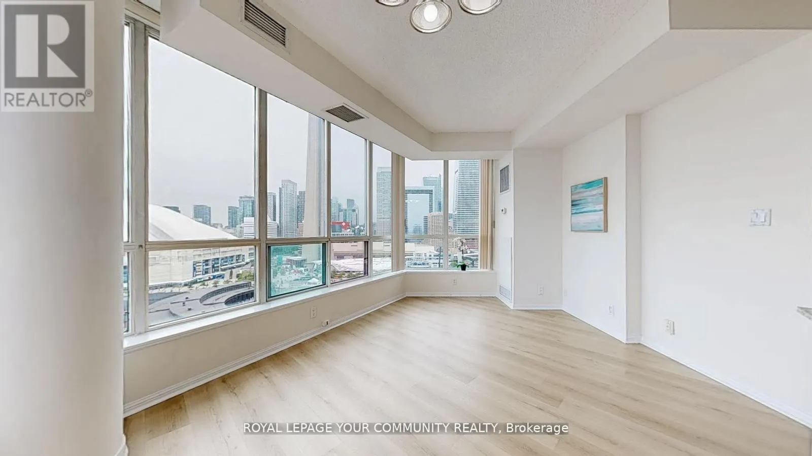 2323 - 230 QUEENS QUAY W