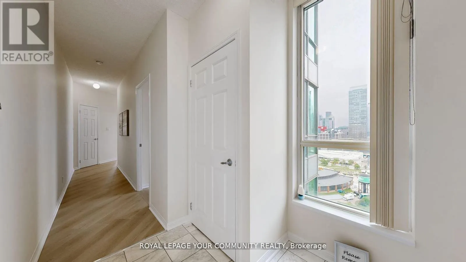 2323 - 230 QUEENS QUAY W