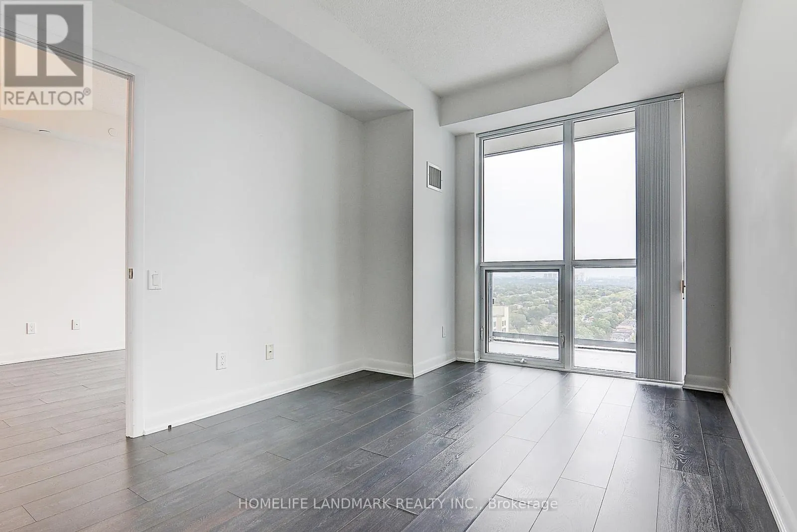 2711 - 5168 YONGE STREET
