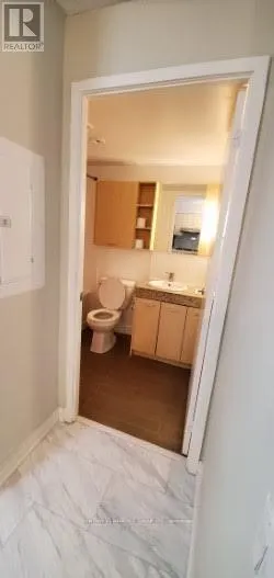 515 - 19 SINGER COURT