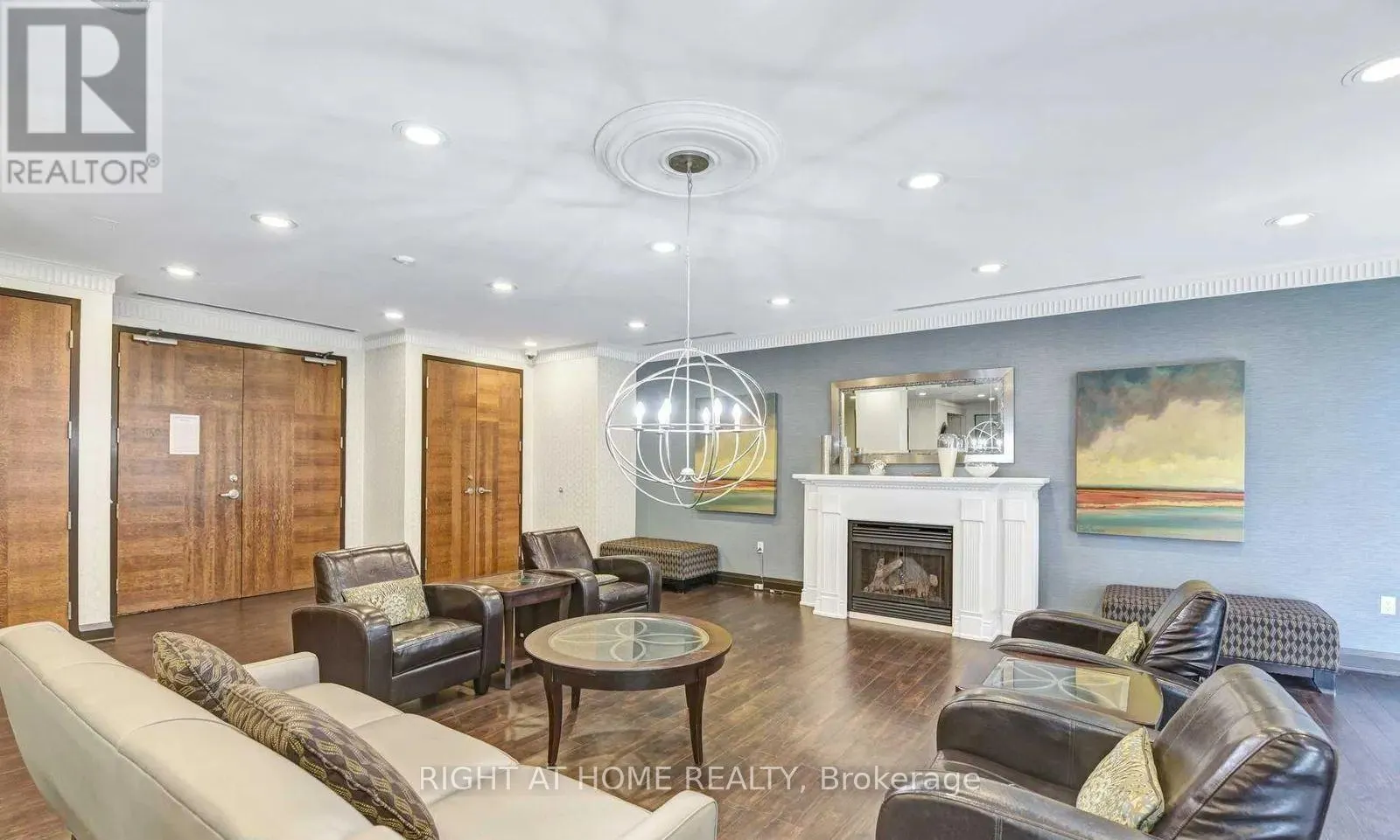 701 - 8 REAN DRIVE