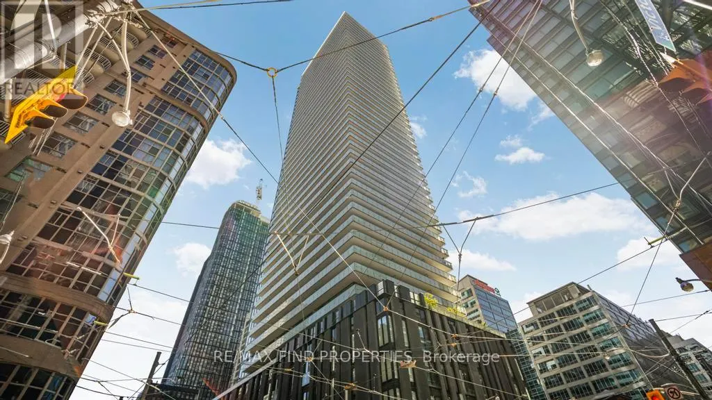 2201 - 25 RICHMOND STREET E