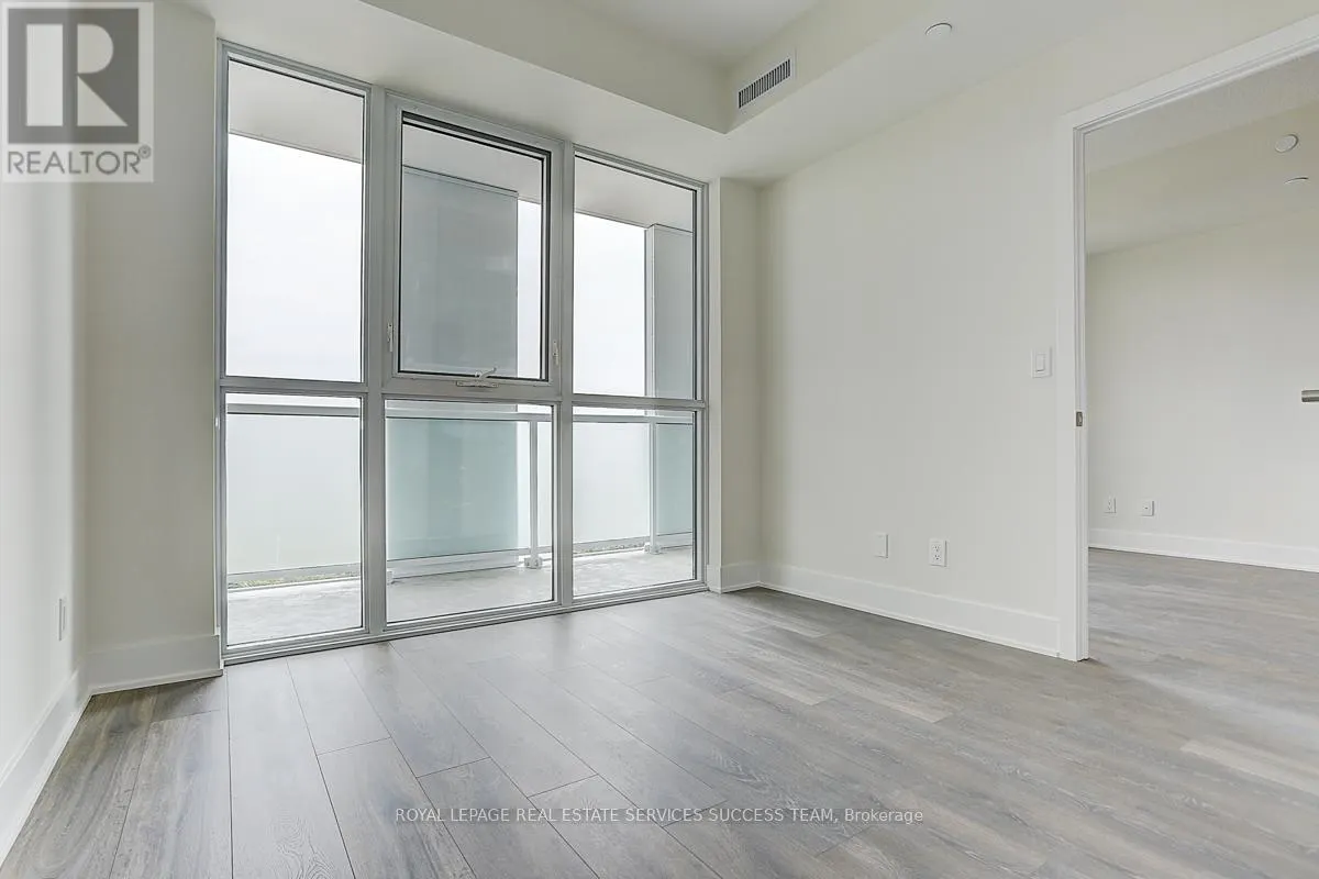 1710 - 188 FAIRVIEW MALL DRIVE