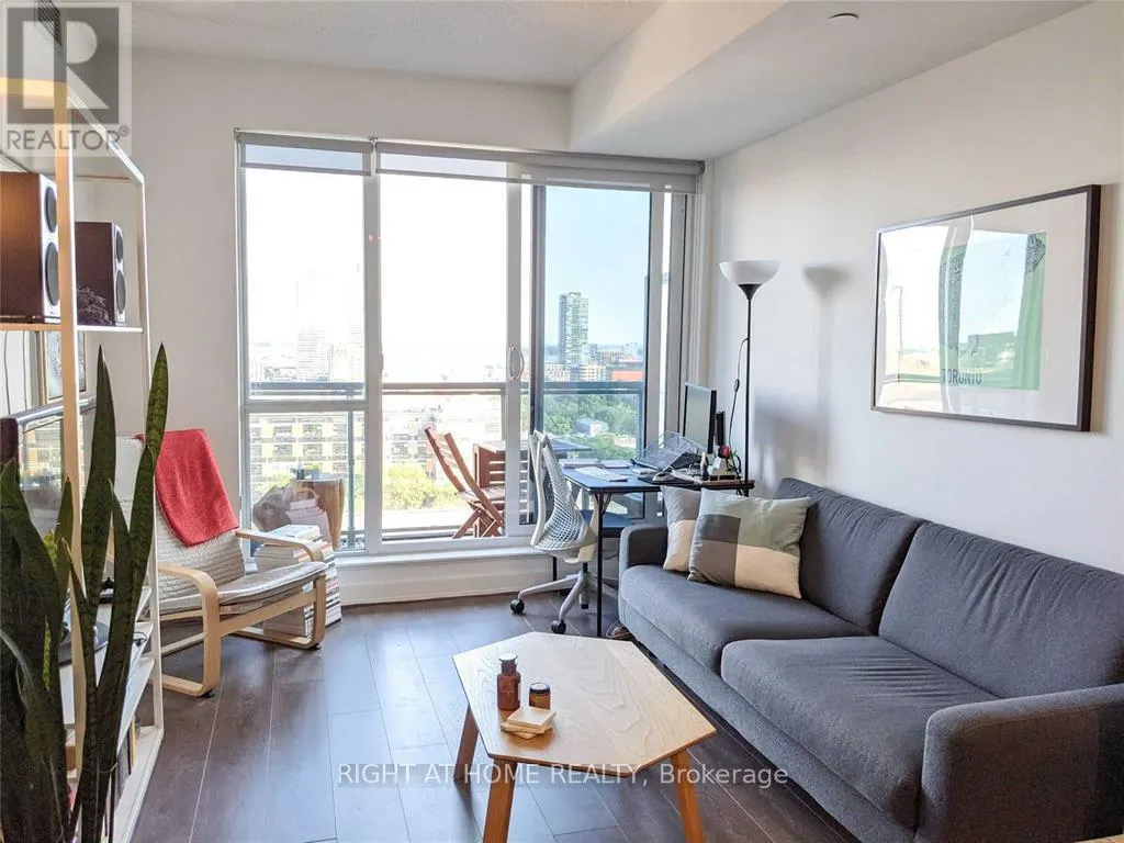 1503 - 55 REGENT PARK BOULEVARD