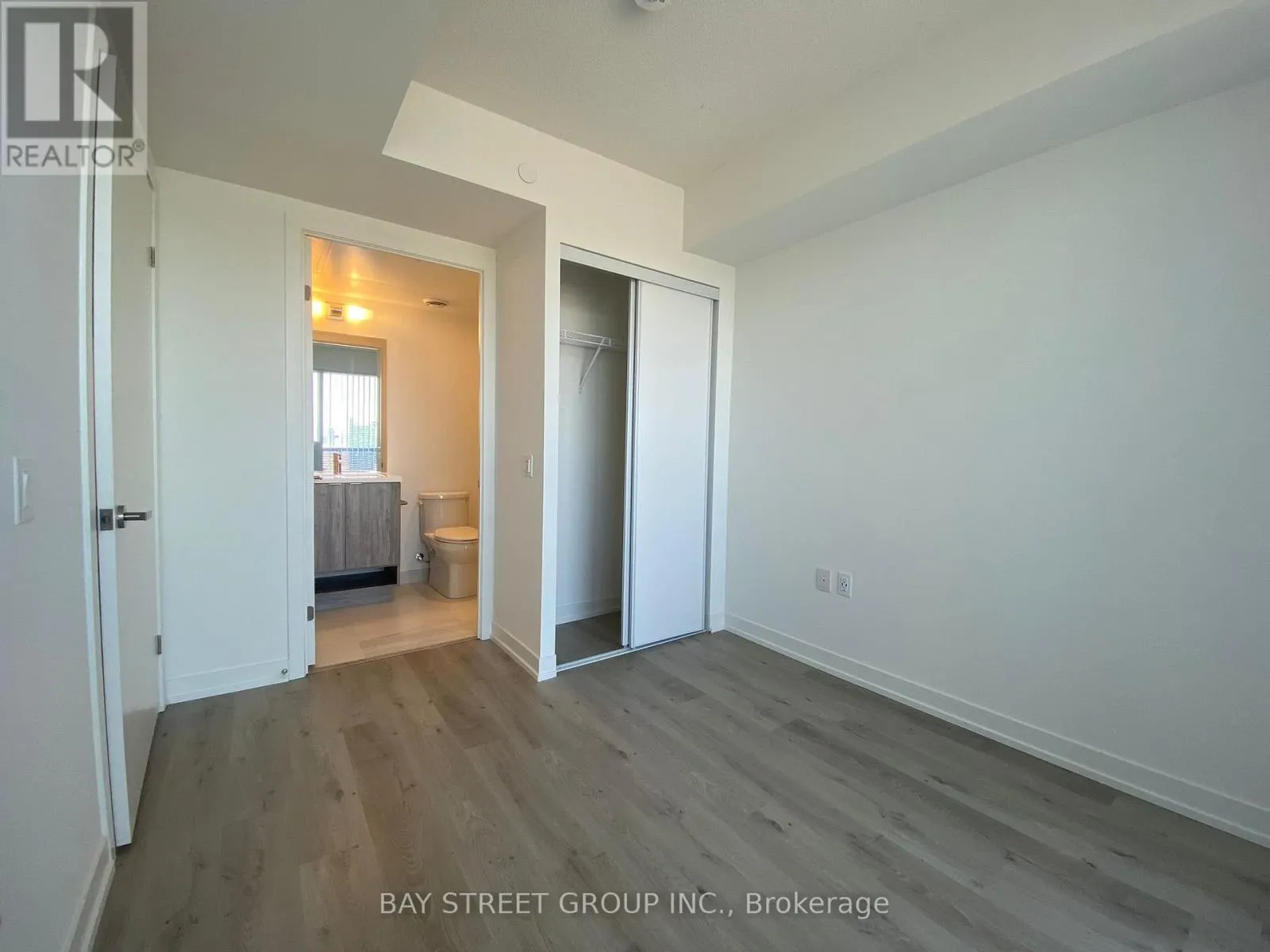 4202 - 138 DOWNES STREET