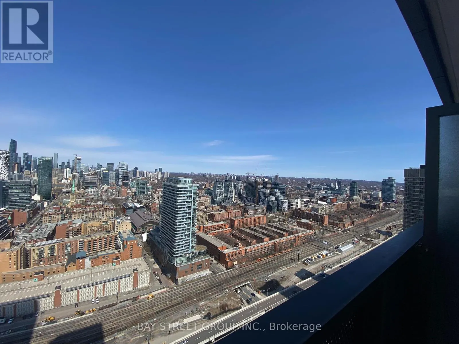 4202 - 138 DOWNES STREET
