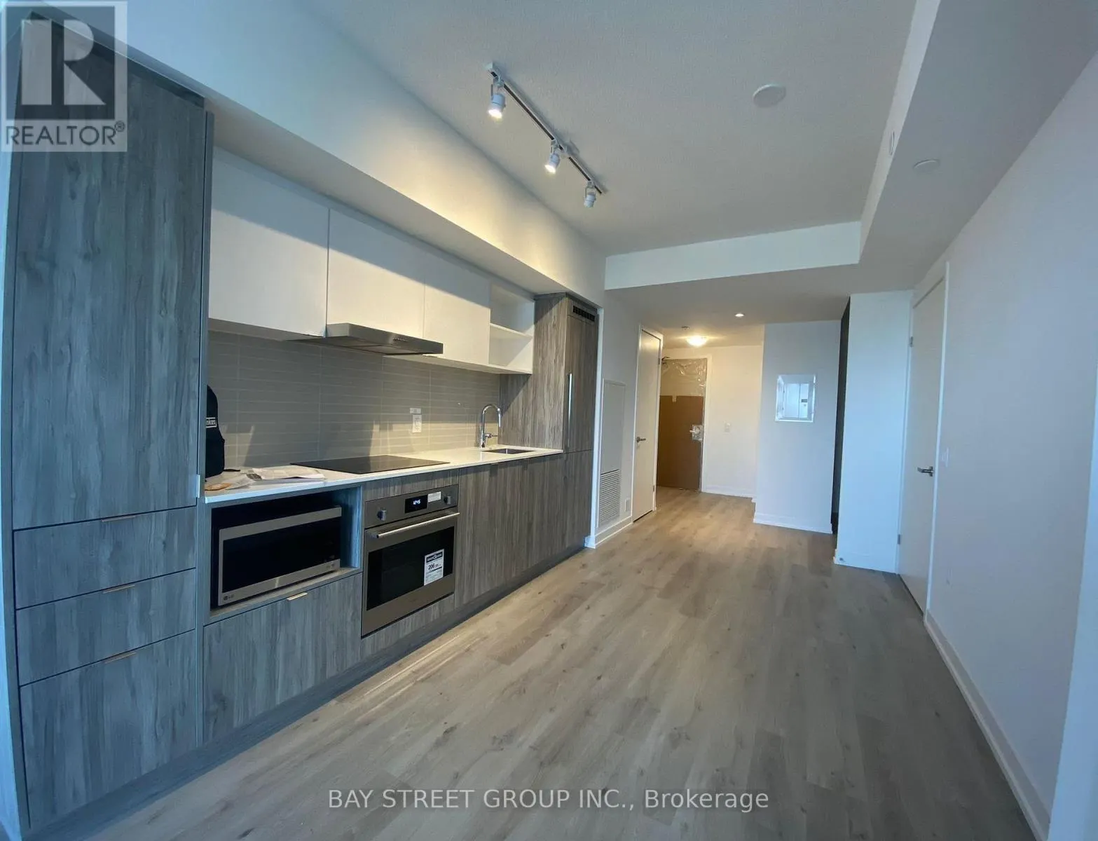 4202 - 138 DOWNES STREET