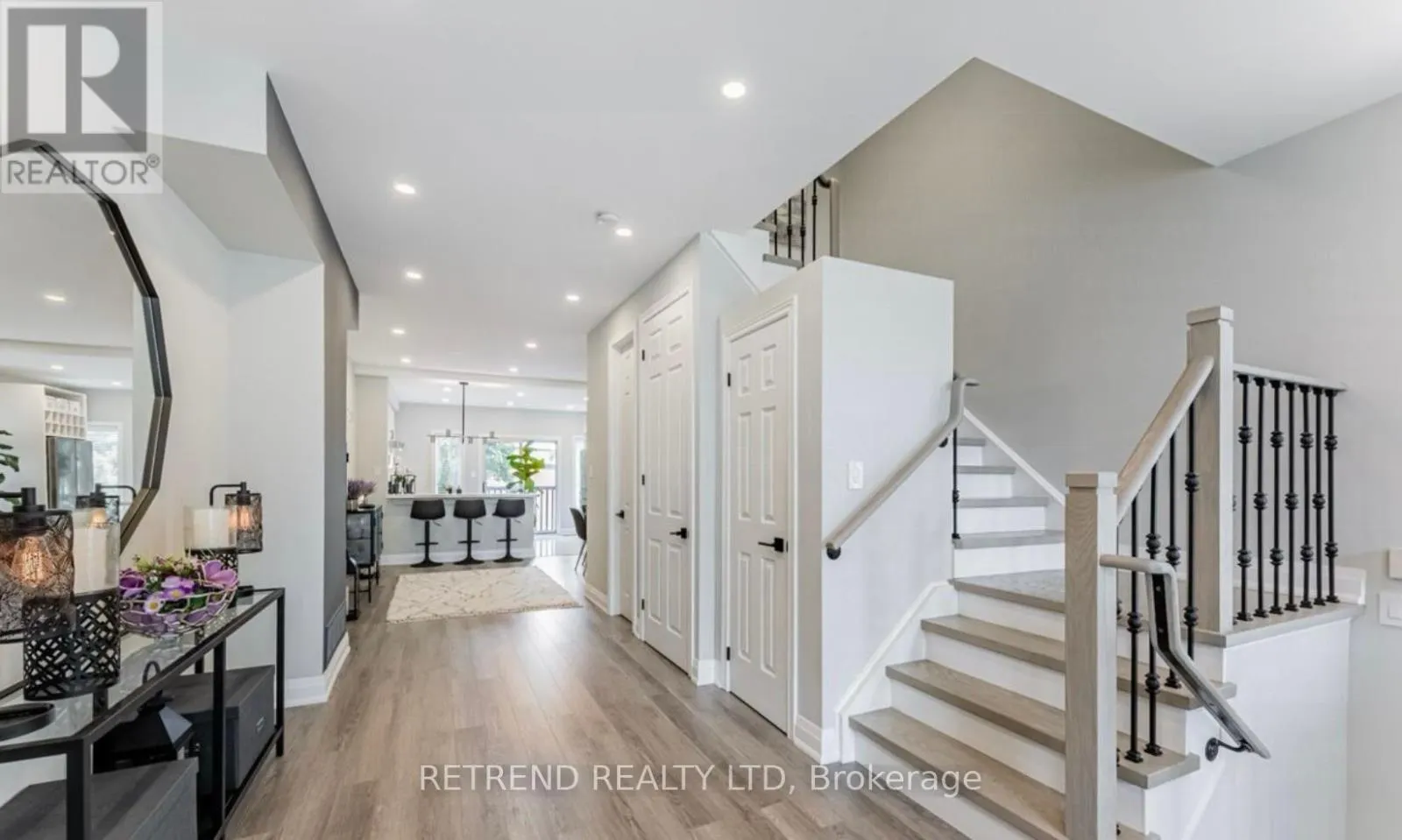 8H HYCREST AVENUE