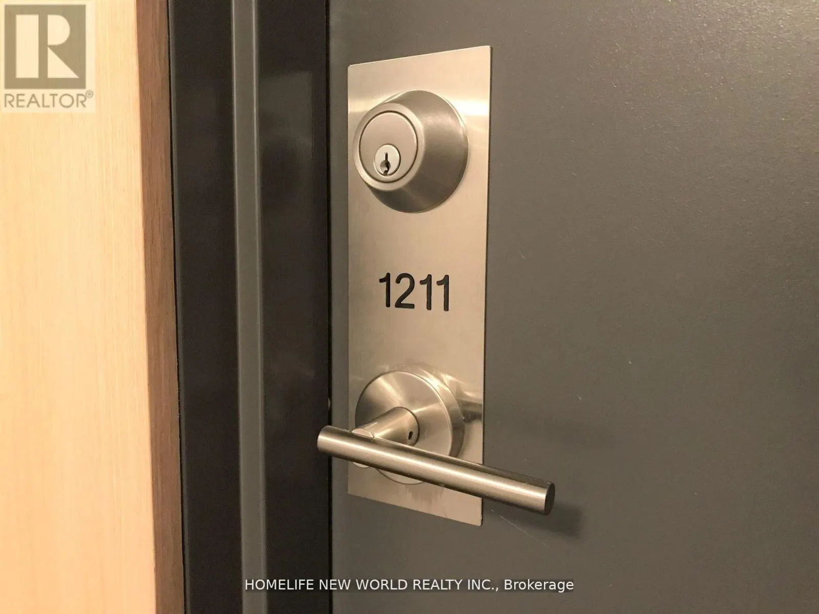 1211 - 150 FAIRVIEW MALL DRIVE