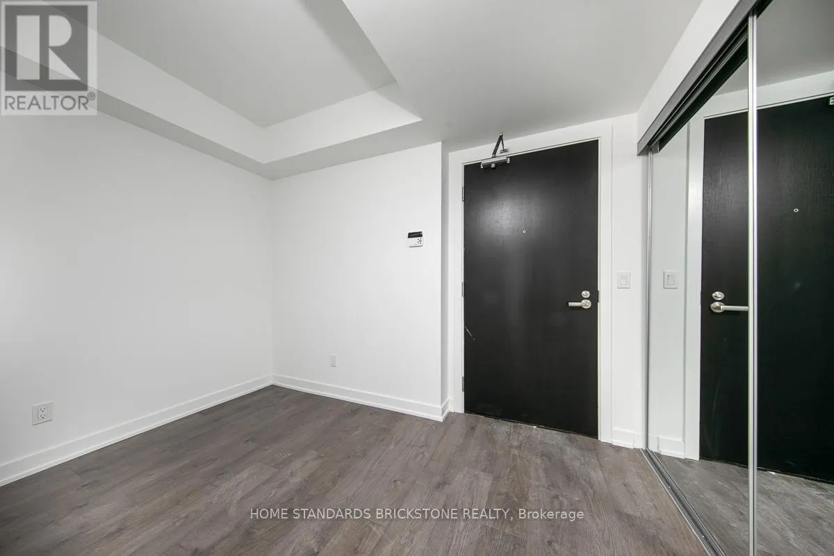 3010 - 501 YONGE STREET