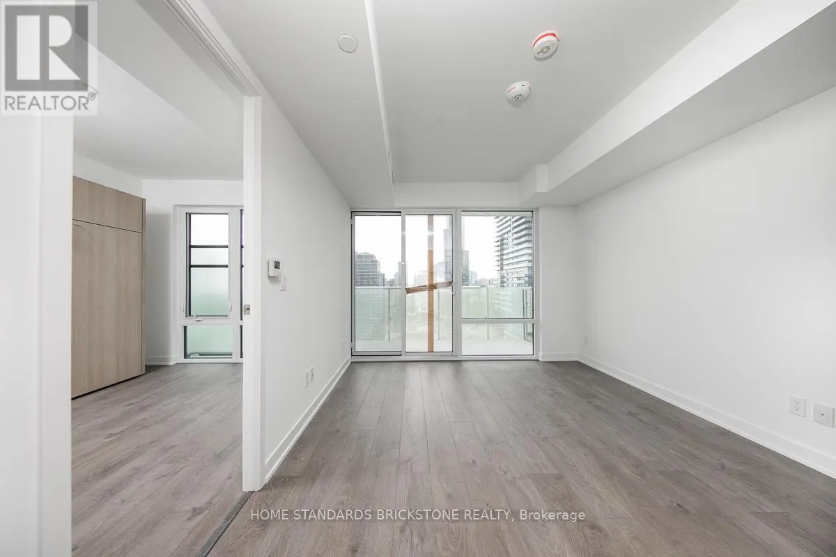 3010 - 501 YONGE STREET