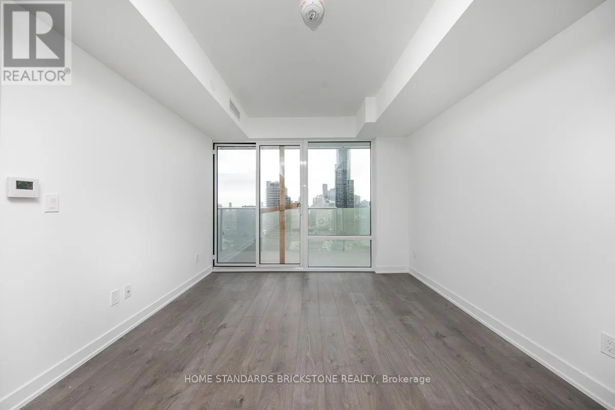 3010 - 501 YONGE STREET
