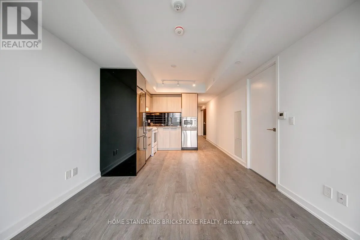 3010 - 501 YONGE STREET
