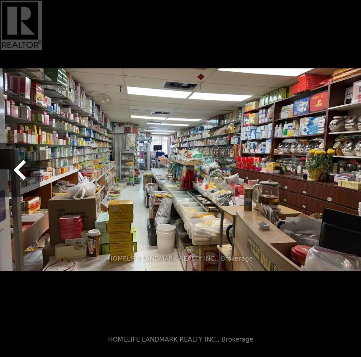 480 DUNDAS STREET W