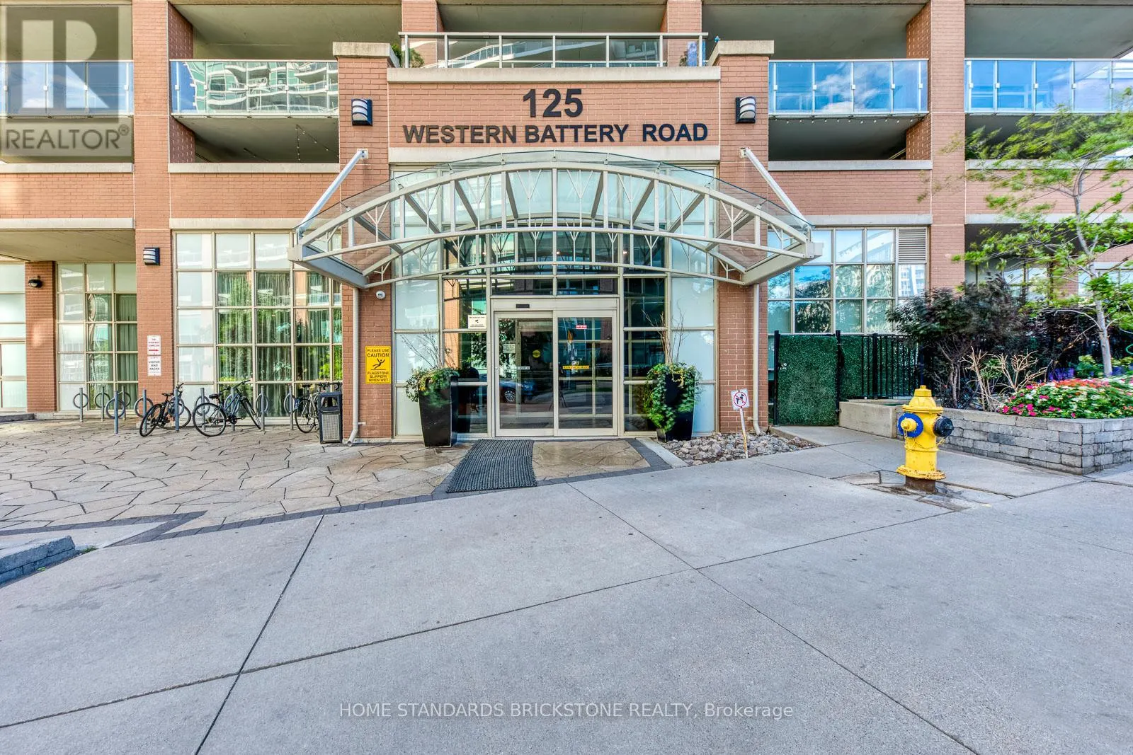 2508 - 125 WESTERN BATTERY ROAD