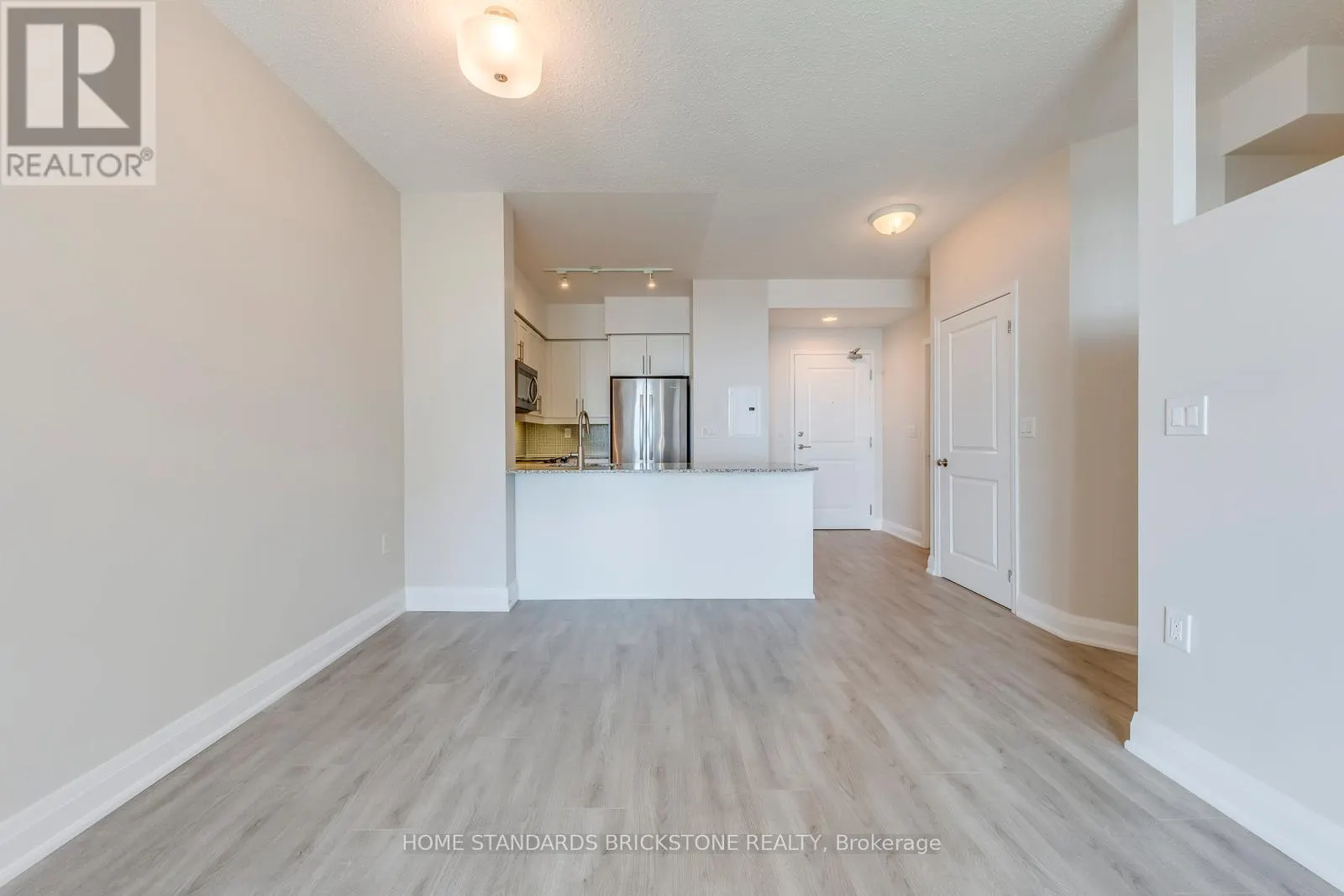 2508 - 125 WESTERN BATTERY ROAD